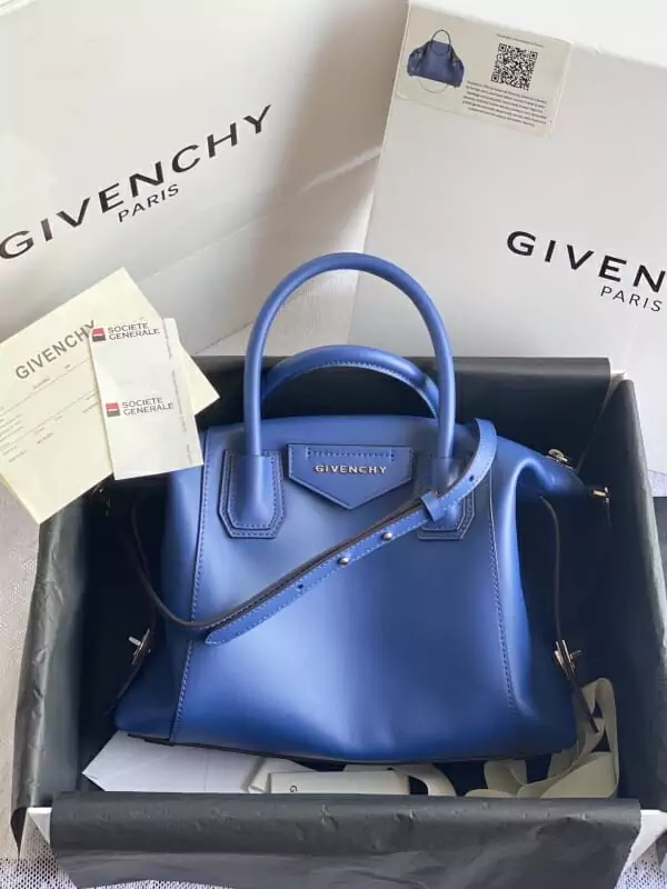 givenchy aaa qualite sac a main  pour femme s_103bb51